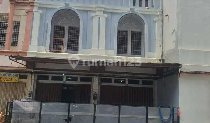 DIJUAL RUKO 1000 GANDENG 2 UNIT DI JAKARTA BARAT