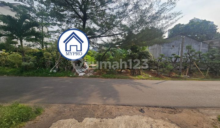 Land for sale in a good location at Kav DKI North Meruya.