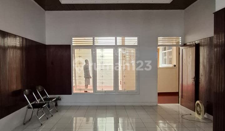 Rumah Sewa Jln.2 Mobil 2