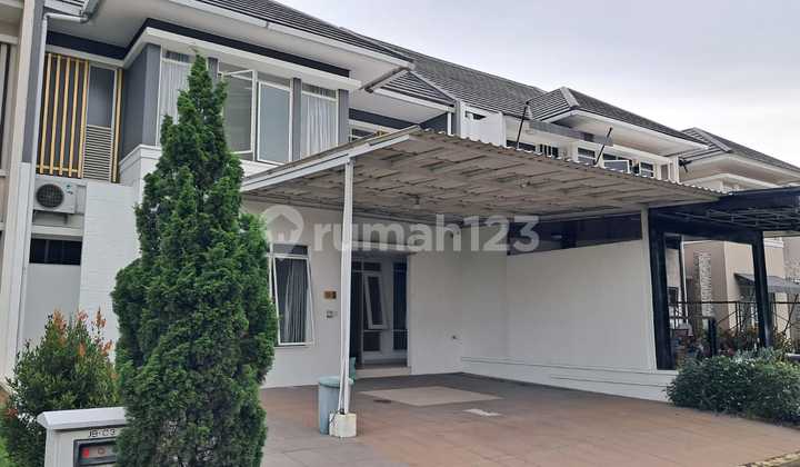 Rumah Disewakan di Suvarna Sutra Tangerang 2