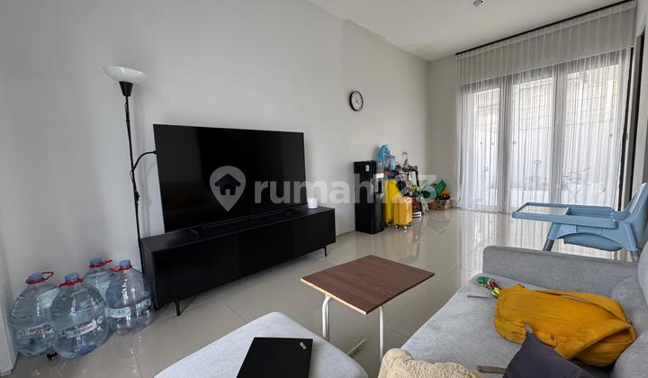 Luxury House in Dicitra Garden Serpong Tangerang 2