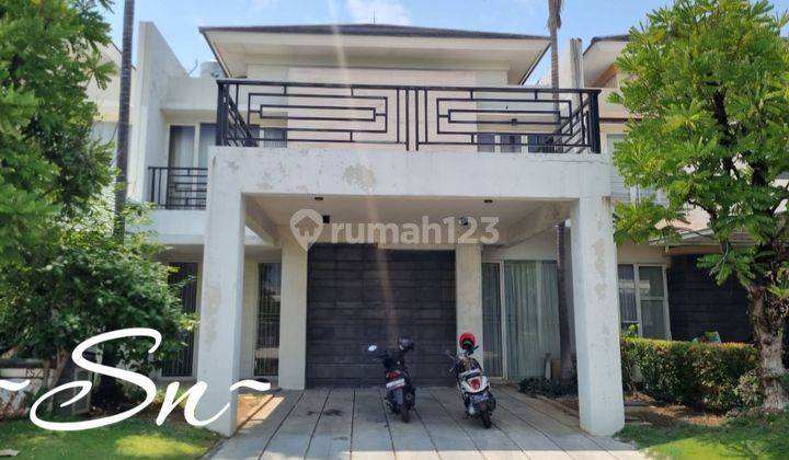 Disewakan Rumah Full Furnish Malibu Pakuwon City 1