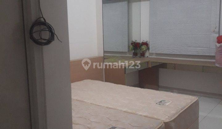 DISEWAKAN APARTEMEN UC TOWER BERKELEY CITRALAND 2