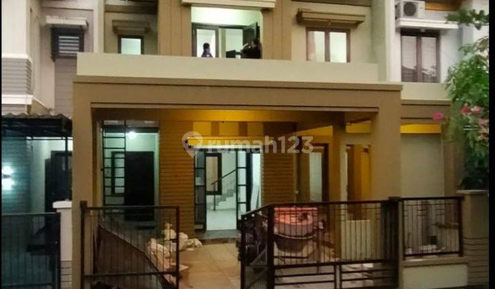 HARUS CEEEEPAT LAKU DIJUAL RUMAH MEWAH CENTRAL PARK A YANI 1