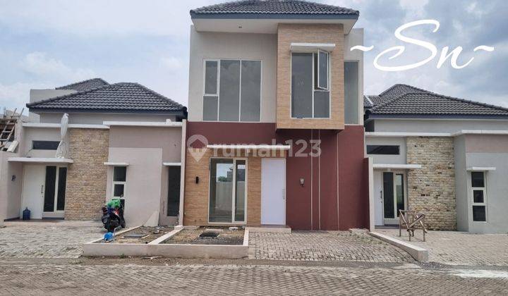 DIJUAL CEEEPAT RUMAH BARU 2 LANTAI NEWTON PARK 1