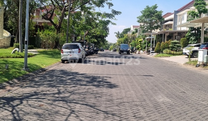 Dijual Rumah Full Furnish Raya Pakuwon Indah Villa Bukit Regency 2