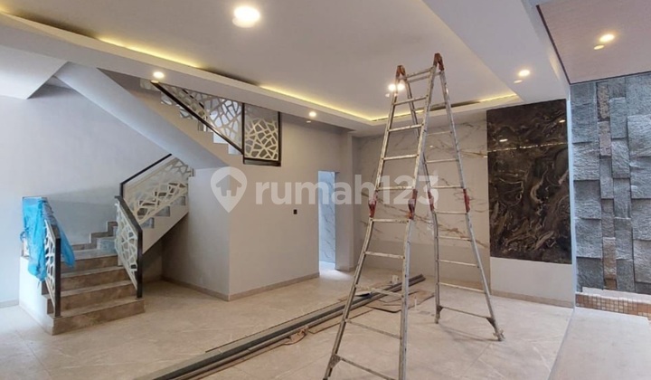 Dijual Rumah Baru San Antonio Pakuwon.city 2