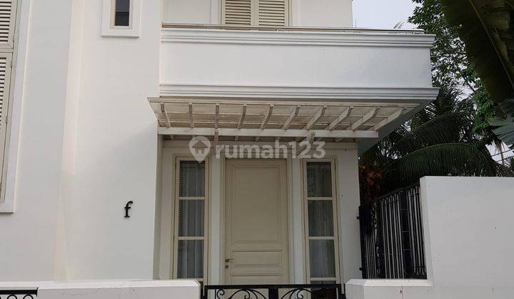 Dijual Atau Disewakan 3 + 2 Bedroom Rumah Dua Kemang Unit F  1