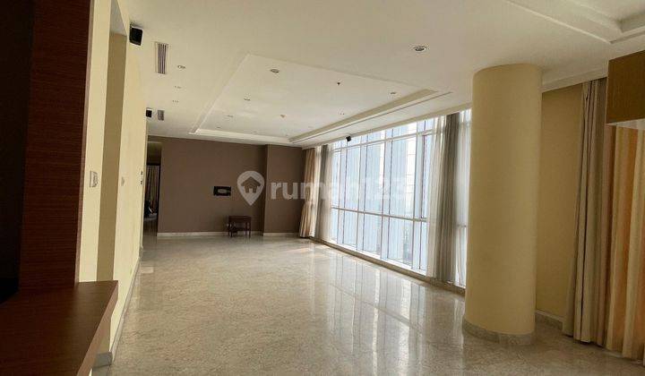 For Rent 3 Bedroom Oakwood Premier Cozmo Jakarta Apartment 1