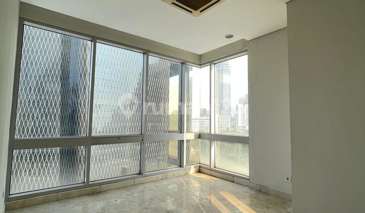 For Sale 2 Bedroom The Grove Suites