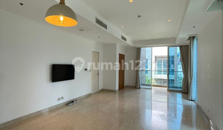 For Rent/Sale 3 + 1 Bedrooms Sudirman Residence For Rent/Sale 3 + 1 Bedrooms Sudirman Residence