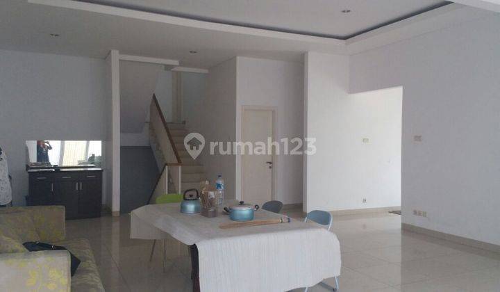 Rumah Nyaman di Kebayoran Height Bintaro Jaya  2