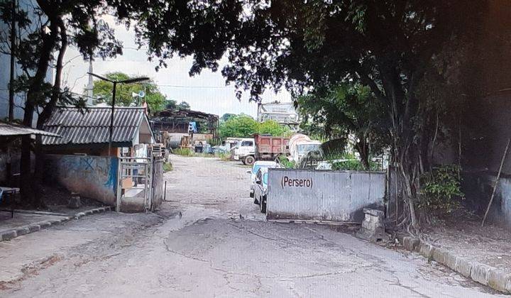 Tanah kosong satu hamparan Bekasi 1