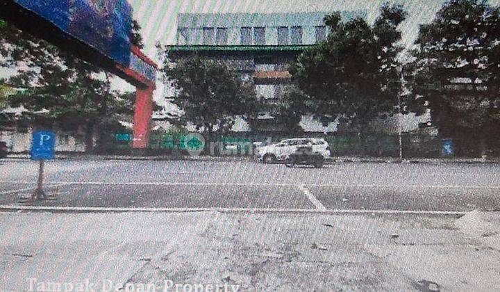 Gedung Perkantoran di Jln Dewi Sartika 3