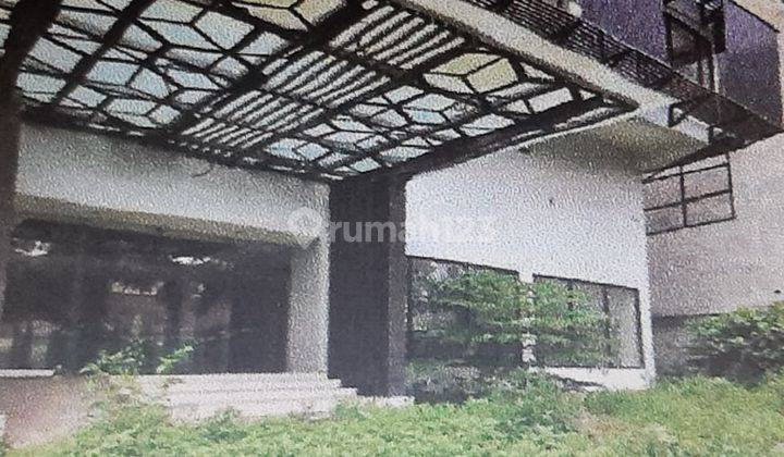 Gedung Perkantoran di Jln Dewi Sartika 4