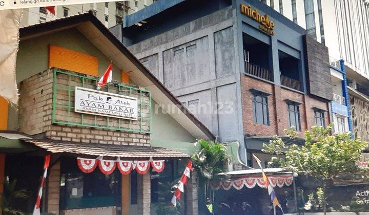 Rumah Makan Ayam Bakar Pak Atok 4