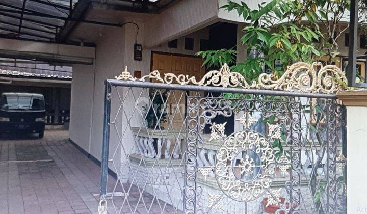 Rumah bagus terawat tanah luas 4