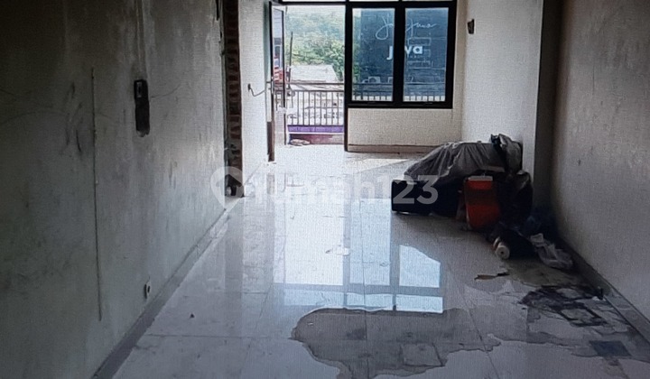 Ruko 2 pintu Tanah luas di Cibinong 6