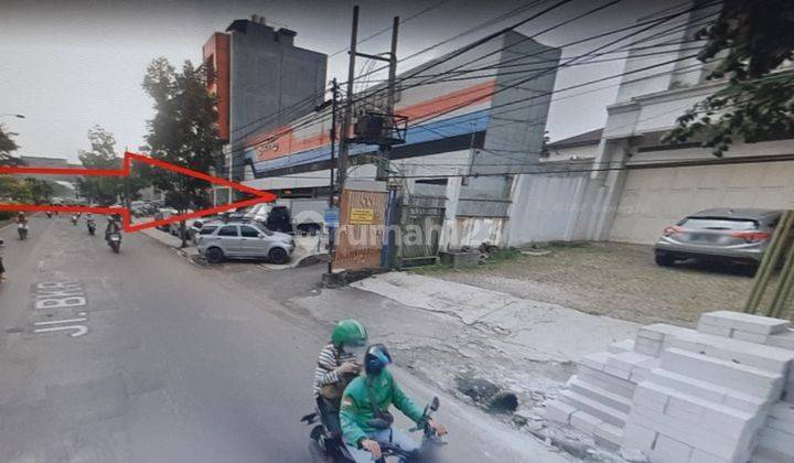 Shoroom dan Bengkel Mobil  2