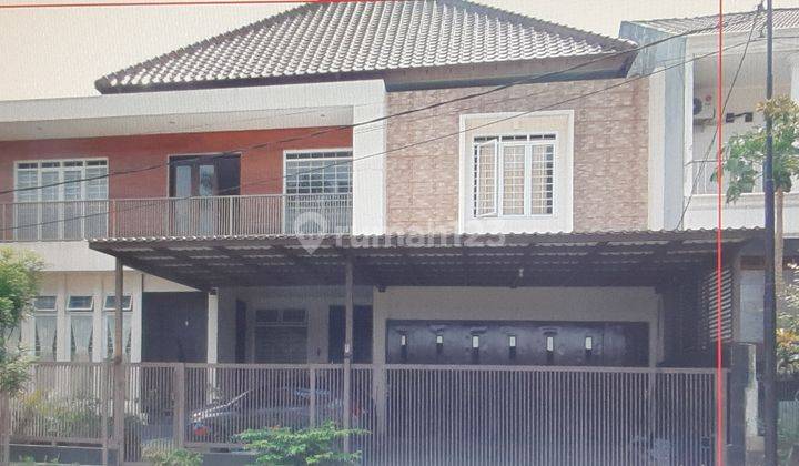 Rumah bagus 2 lantai di Perumahan  2