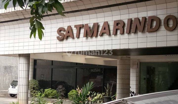 Gedung Satmarindo Di Lelang  1