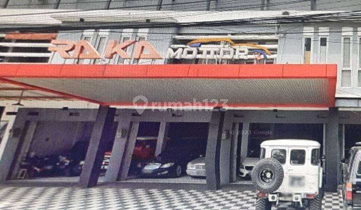 Ruang Usaha berupa Bengkel mobil 1