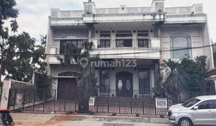 Rumah bagus lokasi strategis  1