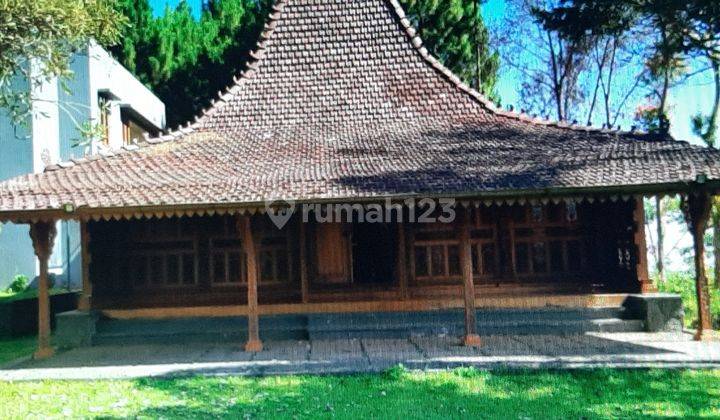 Rumah dan Villa di Desa Ciburial Bdg 1