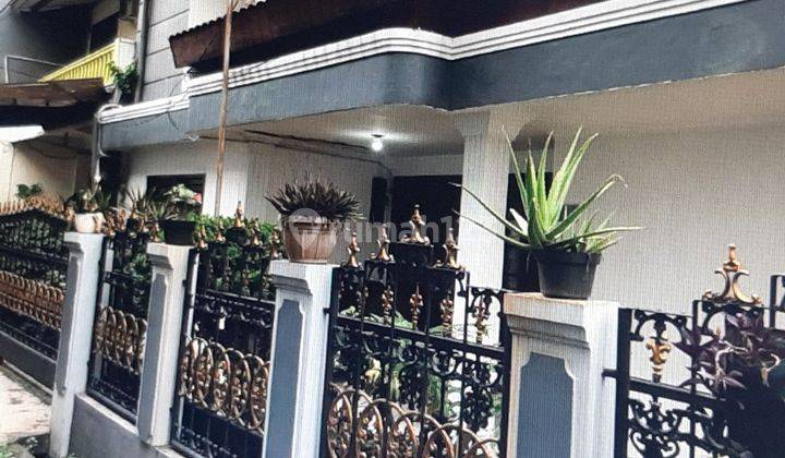 Rumah bagus di Tebet Barat Jakarta Selatan 1