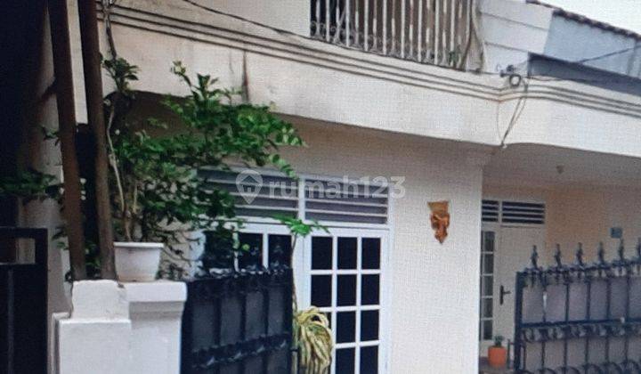 Rumah bagus di Tebet Barat Jakarta Selatan 2