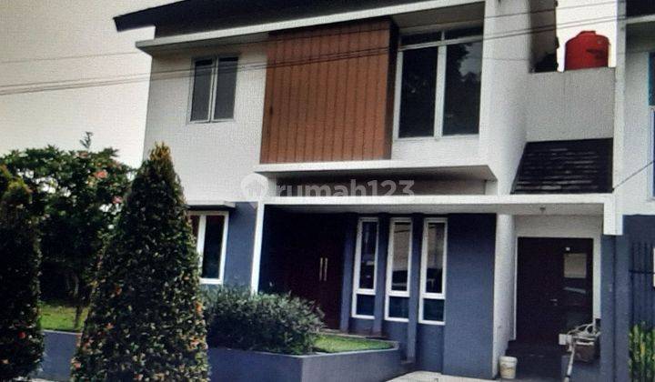 Rumah Cantik tanah luas di BNR 1