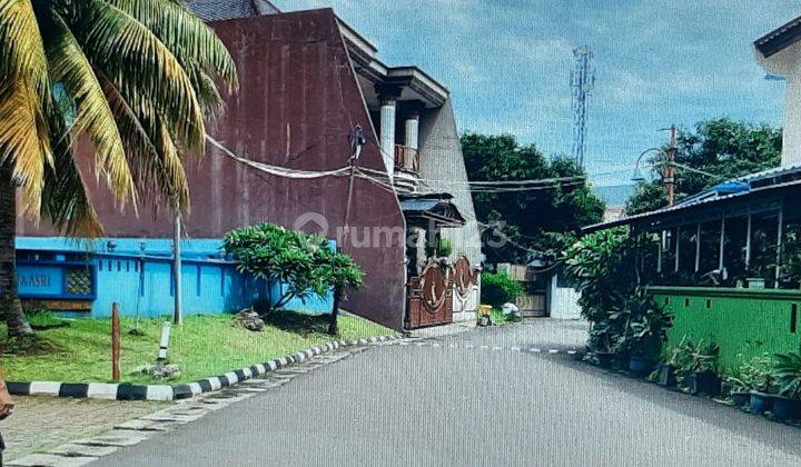 Rumah tua hitung tanah Depok 2