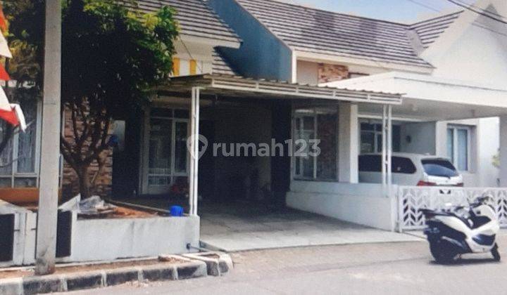 Rumah cantik di Bukit Cimanggu  2