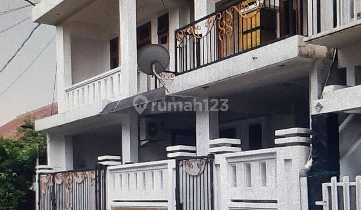 Rumah Bagus tingkat Budi Agung 1