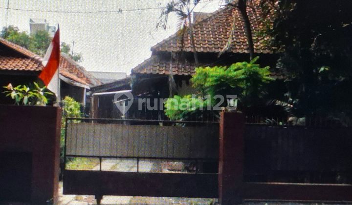 Nice House In Menteng 2