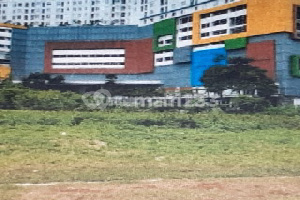 Tanah kosong satu hamparan 