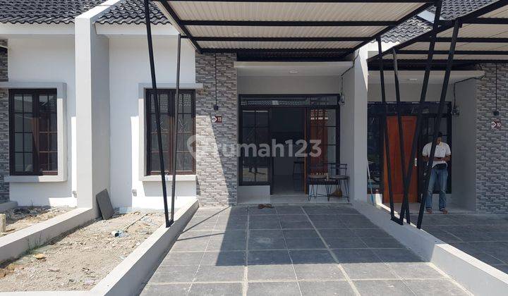 Rumah 6 Unit Bangunan Baru di Kiaraden Residence, Kopo Katapang 1