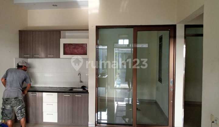 Rumah Nyaman Indah di Rancabangau Estate Garut 11