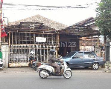 Rumah Bisa Untuk Usaha di Caringin, Bandung 1