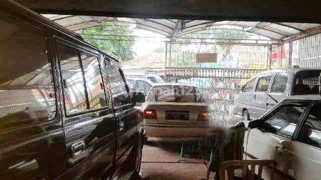 Rumah Bisa Untuk Usaha di Caringin, Bandung 2