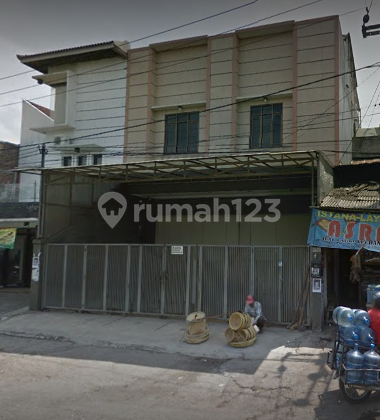 Strategic 2-Story Ready-to-Use Shop House in Nanjung 1