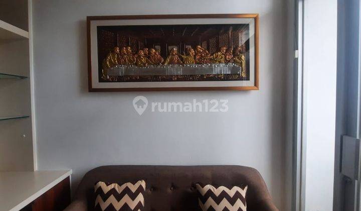Apartemen Cantik Full Furnished Area Strategis di The Edge 4