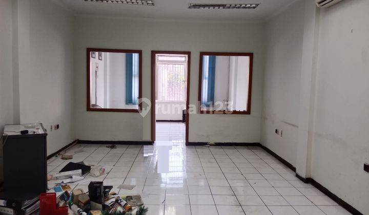 Ruko Cocok Untuk Bank dan Kantor Lokasi Ramai di Pajajaran 2