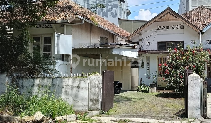 Rumah Strategis di Sumur Bandung - Dekat Area Kuliner