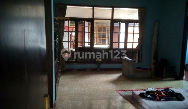 Rumah Lokasi Ramai Berada di Jalan Utama Baros, Cimahi 2