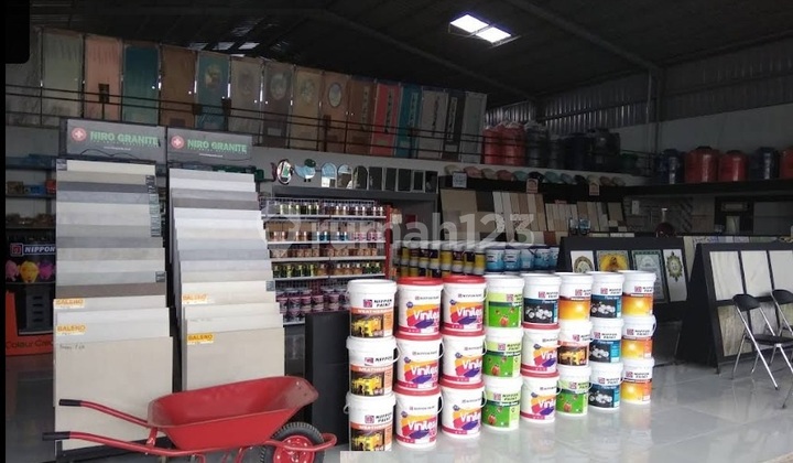 Gudang Cocok untuk Tempat Usaha Lokasi Ramai di Majalaya