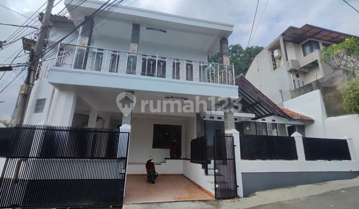 Comfortable Residence in Pasir Impun - Move-in Ready, Flood-Free