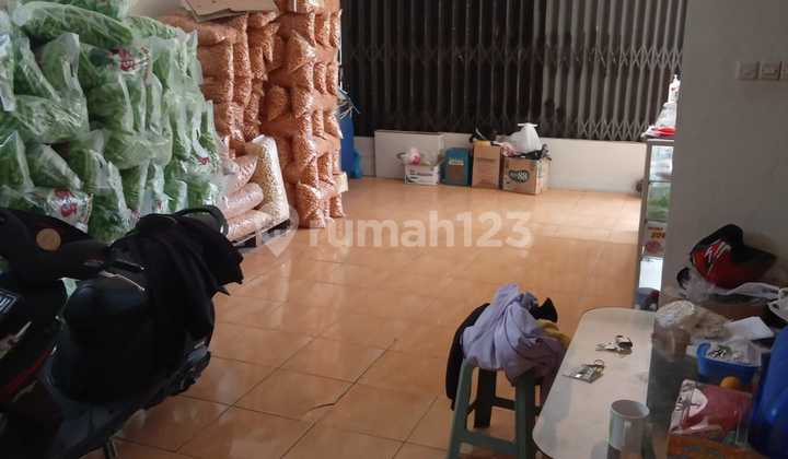 Ruko Lokasi Bagus Ada di Jalur Utama di Taman Rahayu 3 Ruko Lokasi Bagus Ada di Jalur Utama di Taman Rahayu 3