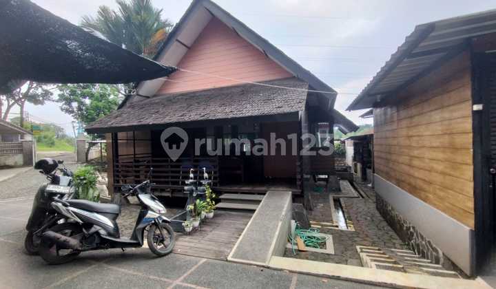 Villa House in a Cool and Comfortable Area in Gandasoli, Kopo Katapang 2