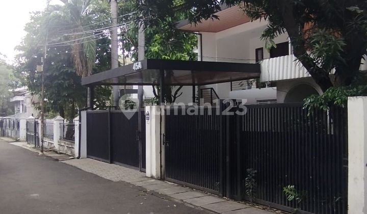 North Gandaria House, Kebayoran Baru, Deltasari Street, South Jakarta 2